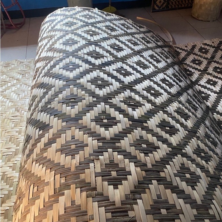 bilik bambu motif anyaman bambu gedeg