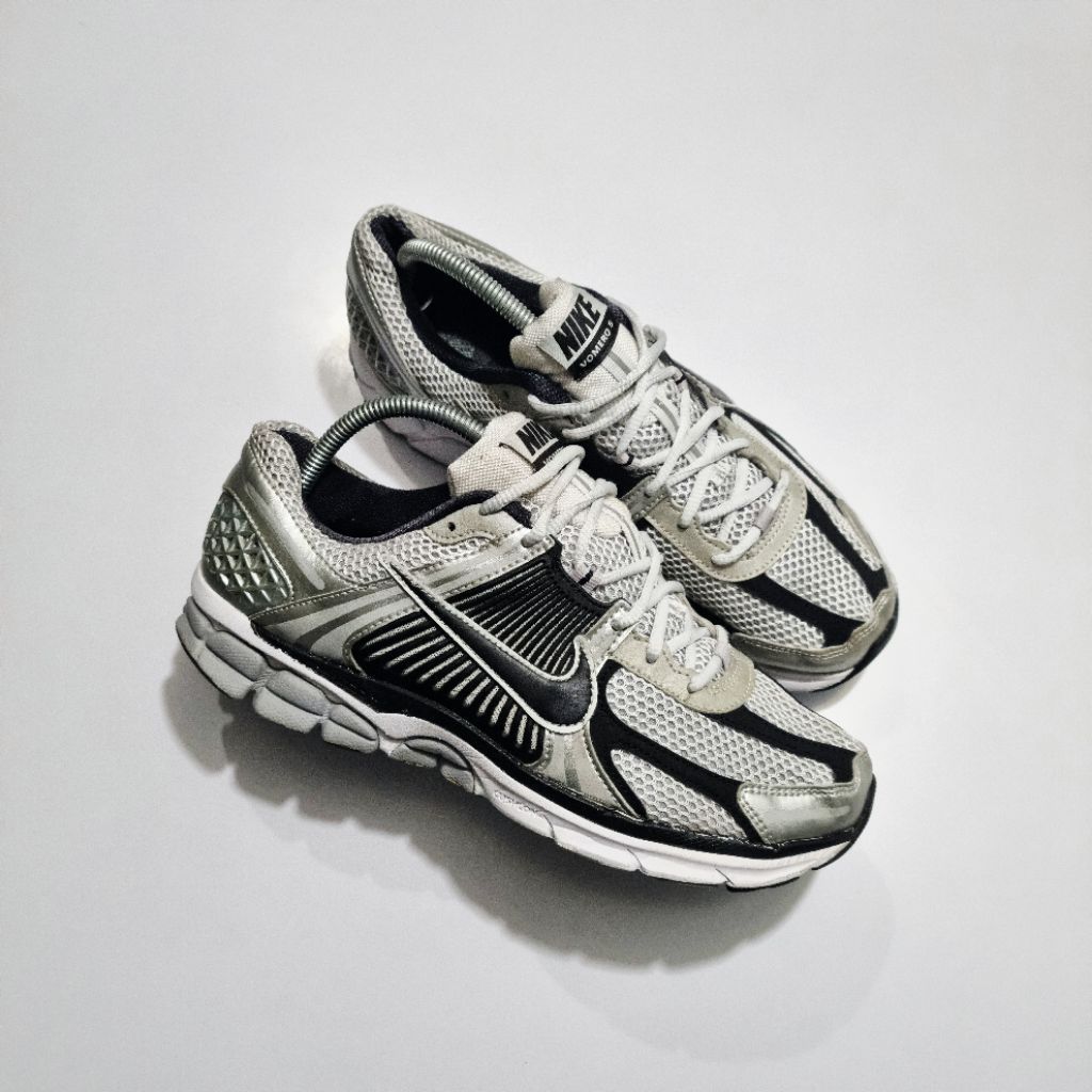 Nike Vomero 5 'Metalic Silver Black' Original Second Size 42,5/27cm