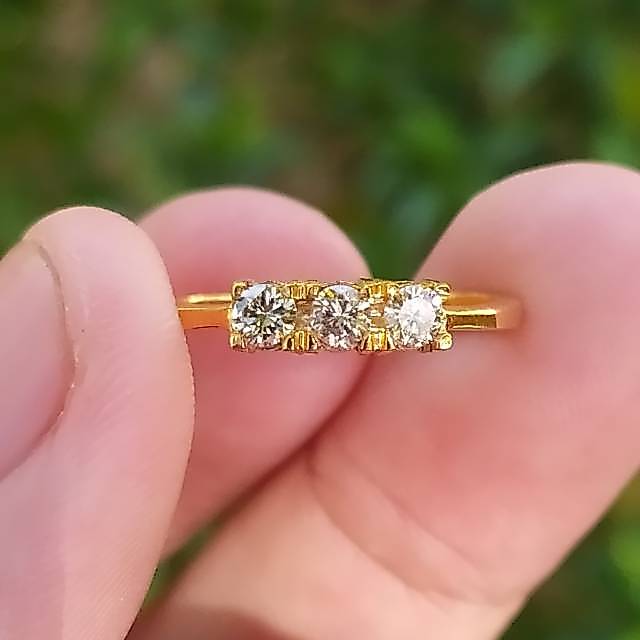Emas Berlian Cincin Model Listring