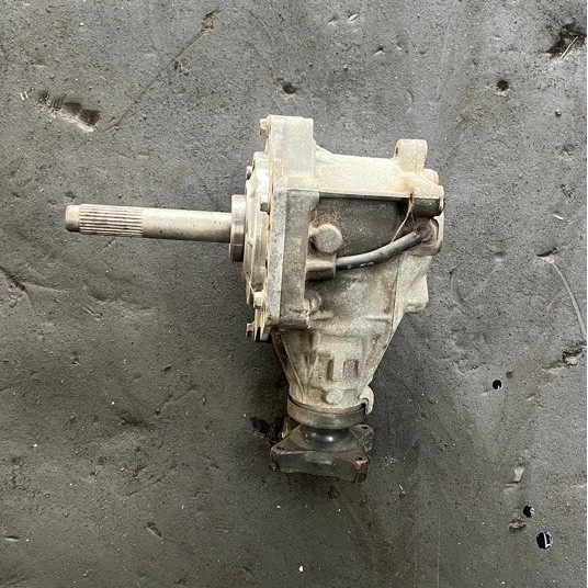 TransferCase transfer case tc 4x4 nissan murano original copotan ex singapore