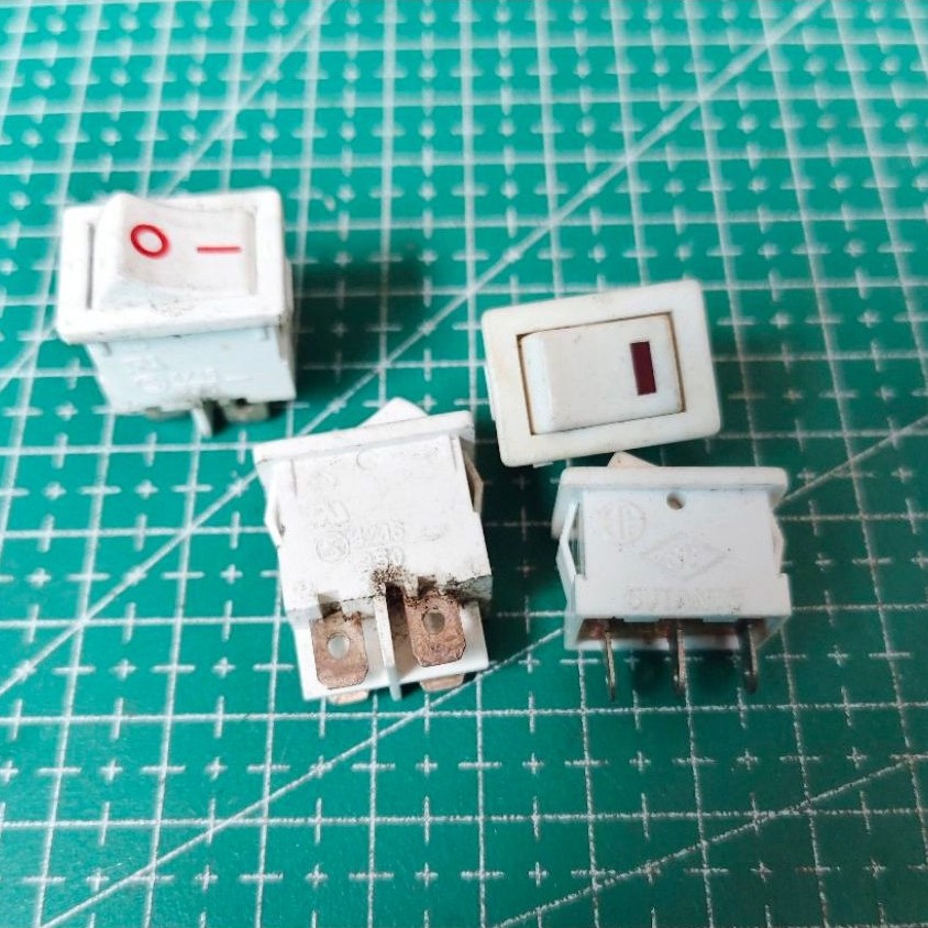 Saklar Rocker KCD1 3Pin 4Pin ON OFF 1Pcs Varian