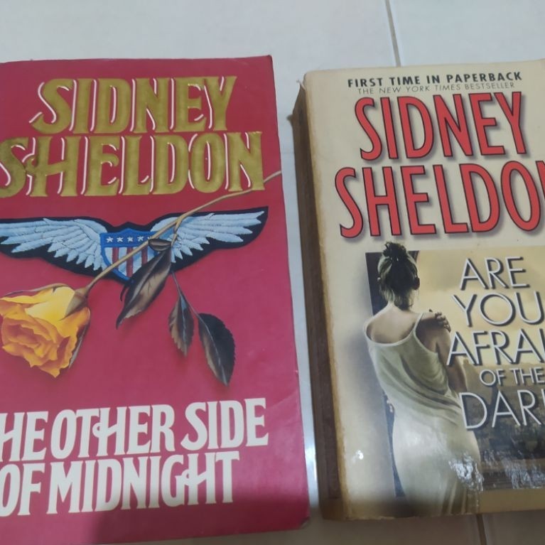 Buku Novel Sidney Sheldon The Other Side of Midnight & Are You Afraid of The Dark Thriller Erotis Er