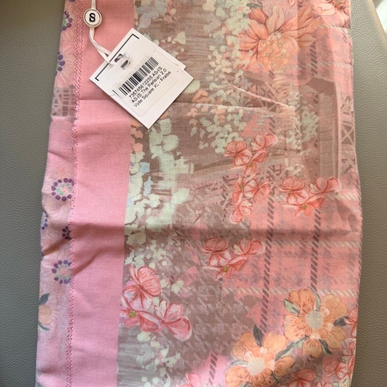 Buttonscarves Parisian 2.0 Fraise XL