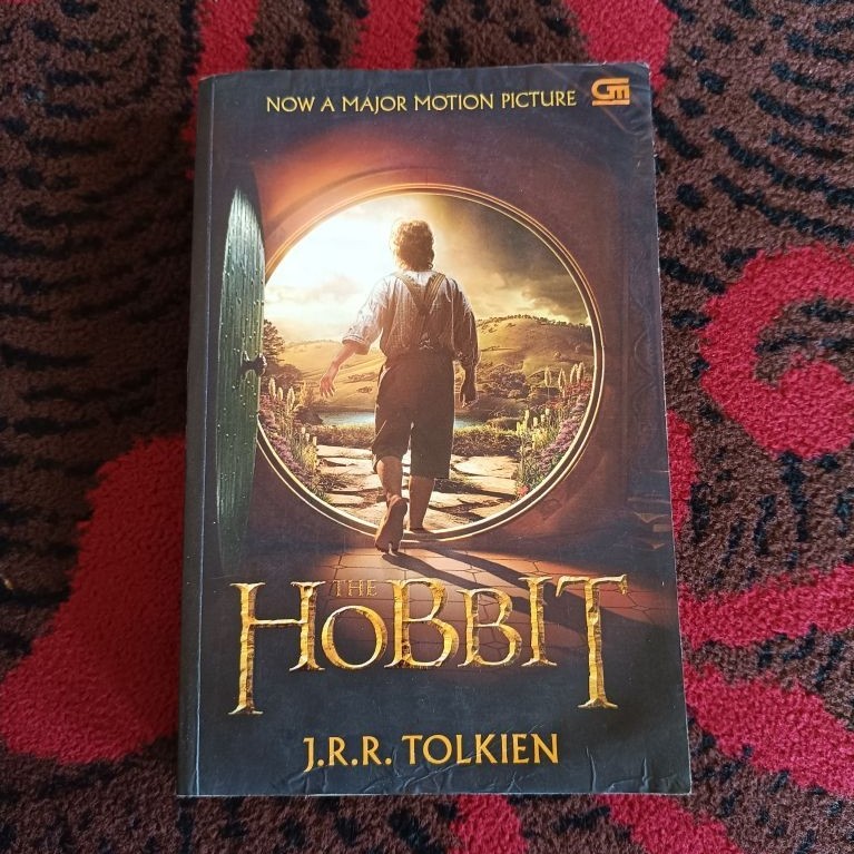 (Original, Terjemahan) The Hobbit by JRR Tolkien