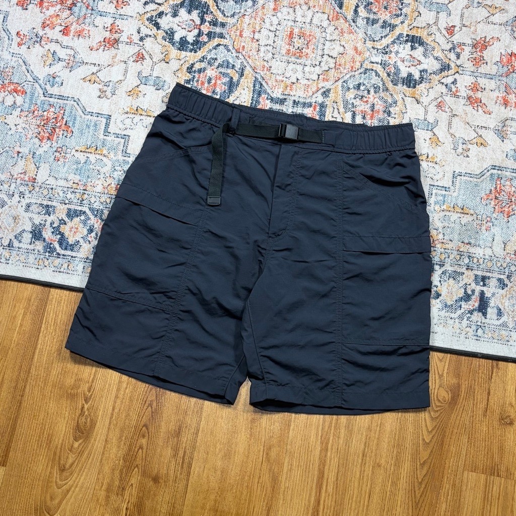 CELANA PENDEK UNIQLO GEARED UTILITY