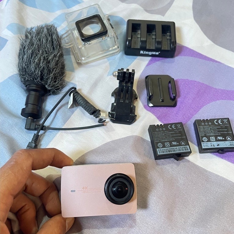 action camera YI 2 4K-yi action second