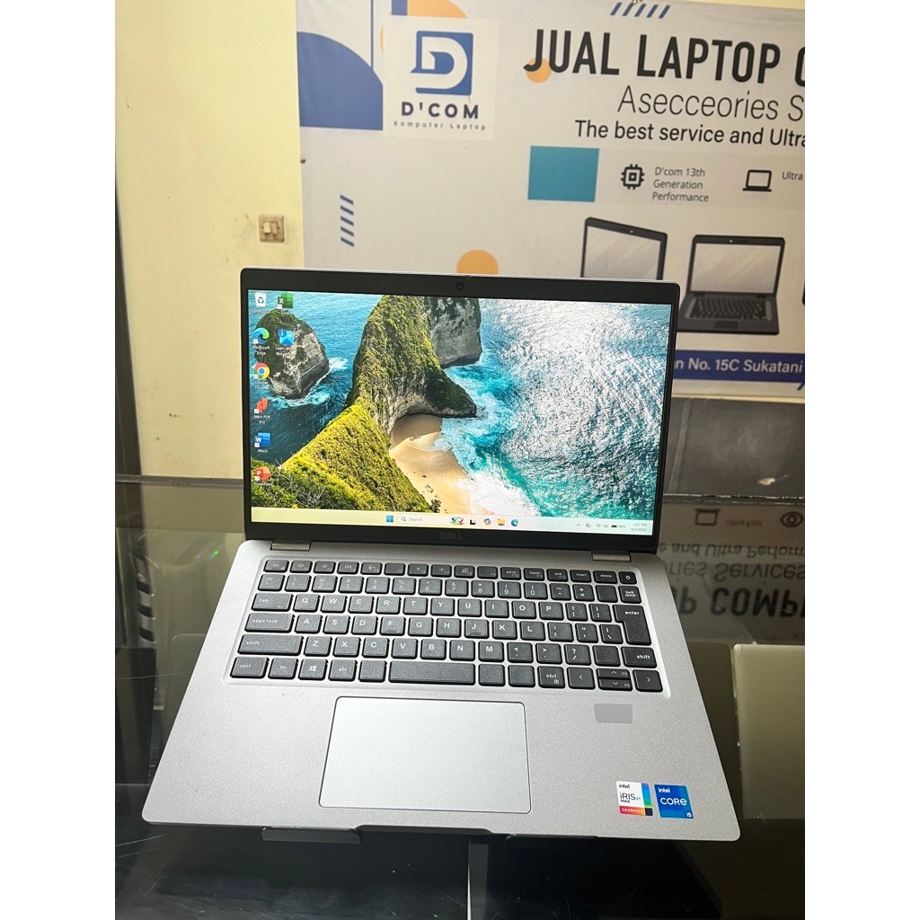 Dell Latitude 5420, Intel Core i5 1145G7, RAM 8 GB, SSD 256 GB, VGA Intel Iris Xe Graphics