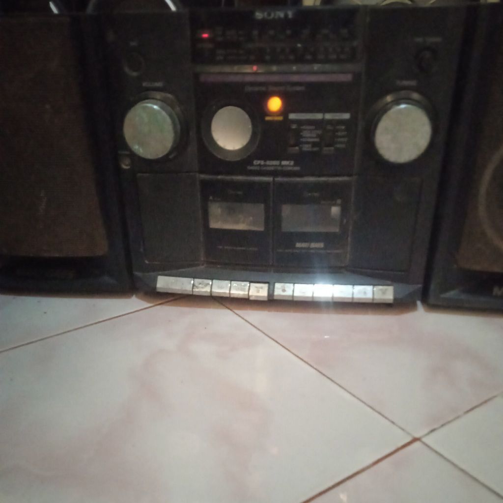 RADIO TAPE CASSET RECORDER SONY COMPO SECOND