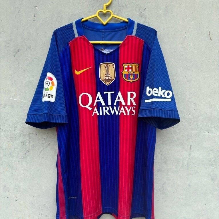 Jersey Barcelona home 2016/2017 Grade Ori Nameset Messi Full Patch Laliga 2016