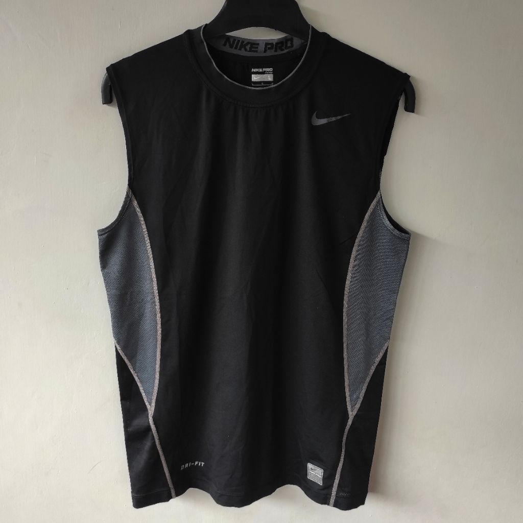 JERSEY NIKE PRO COMPRESSION SLEEVELESS PRELOVED