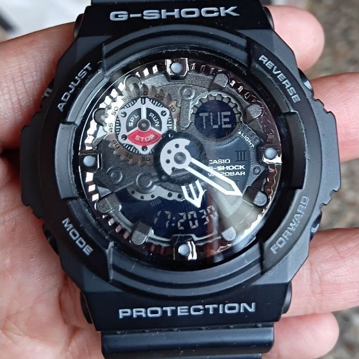 Casio G-Shock GA-300 Second/Bekas/Preloved