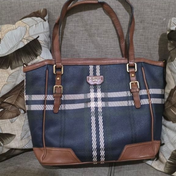 tas Beanpole