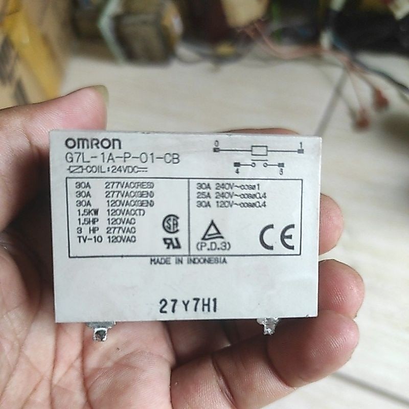 LAZEDIA - Relay Omron G7L-1A-P-01-CB 24 Volt