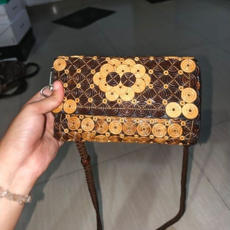 Tas Anyaman Rotan dari Bali