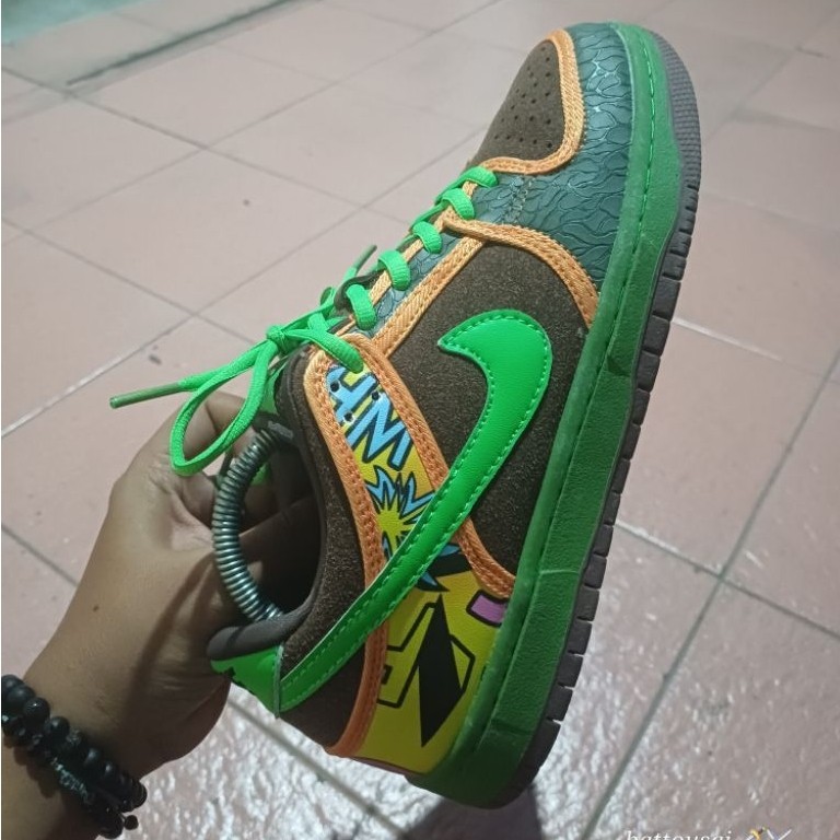 Nike Sb Dunk Low De La Soul Sz 42 Second Kondisi Terbaik