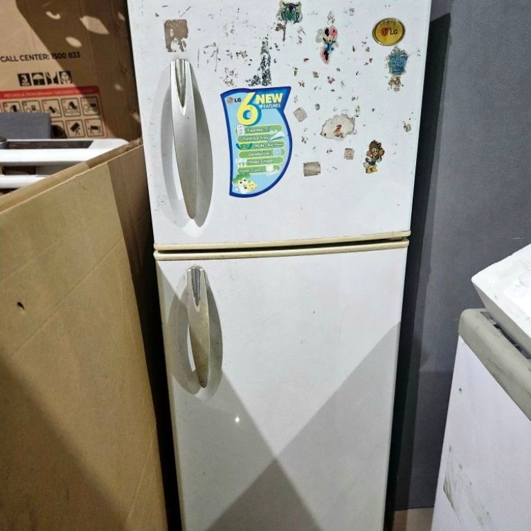 KULKAS PINTU 2 LG BEKAS/ SEKEN