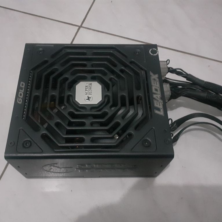 Power Supply PSU Superflower 650W 80+ Gold