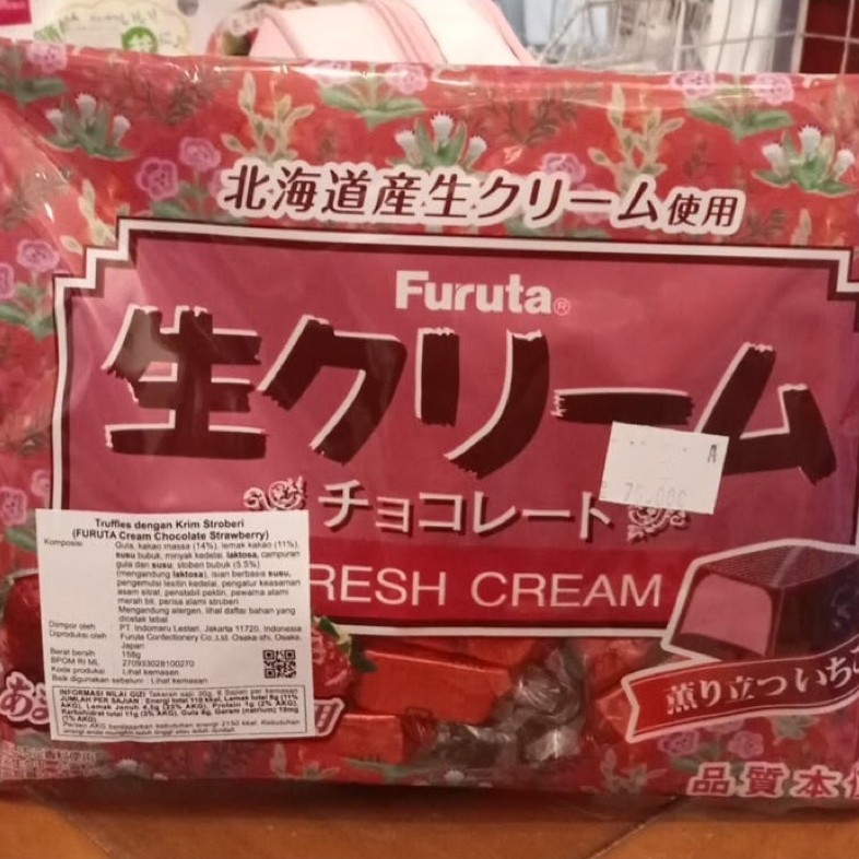 Furuta Cream Chocolate Strawberry