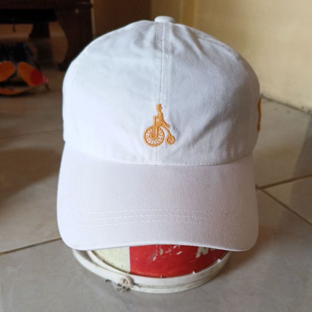 topi beanpole logo simple bordir tag sample