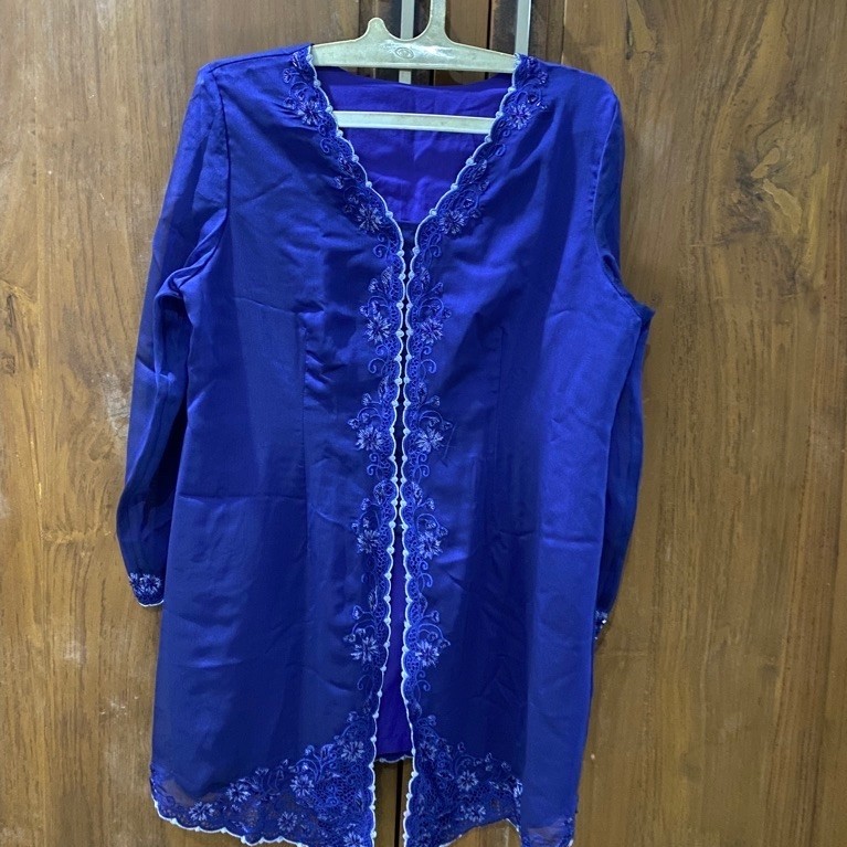 Kebaya Lawasan