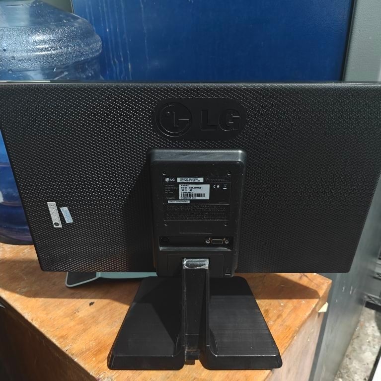 Monitor LG Flatron E1942 19 inc
