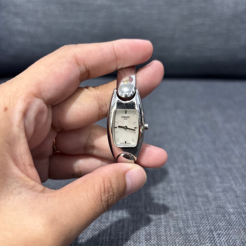 Jam Tangan Wanita Preloved Tissot Bangle