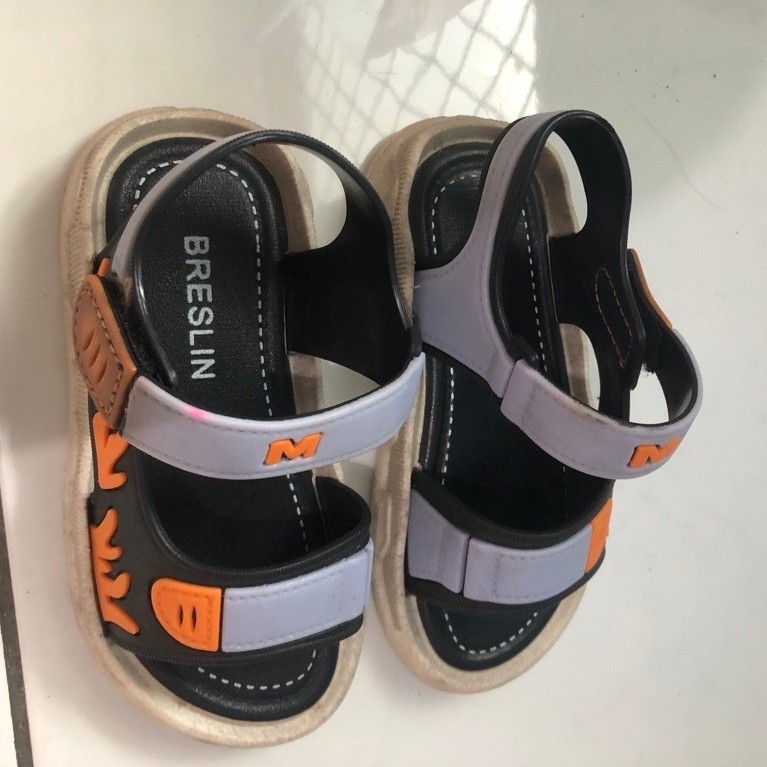 sandal anak BRESLIN size 25