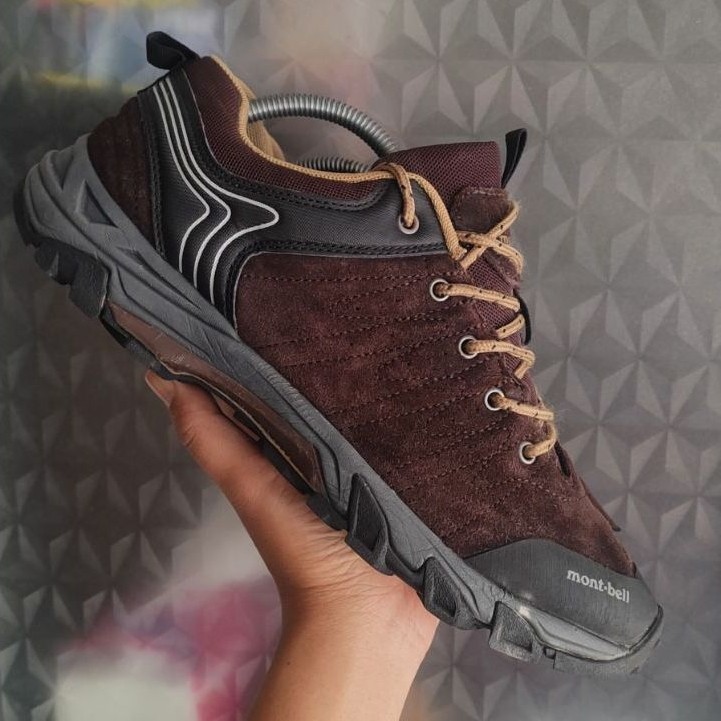 sepatu outdoor gunung hiking SZ 43 second bekas preloved