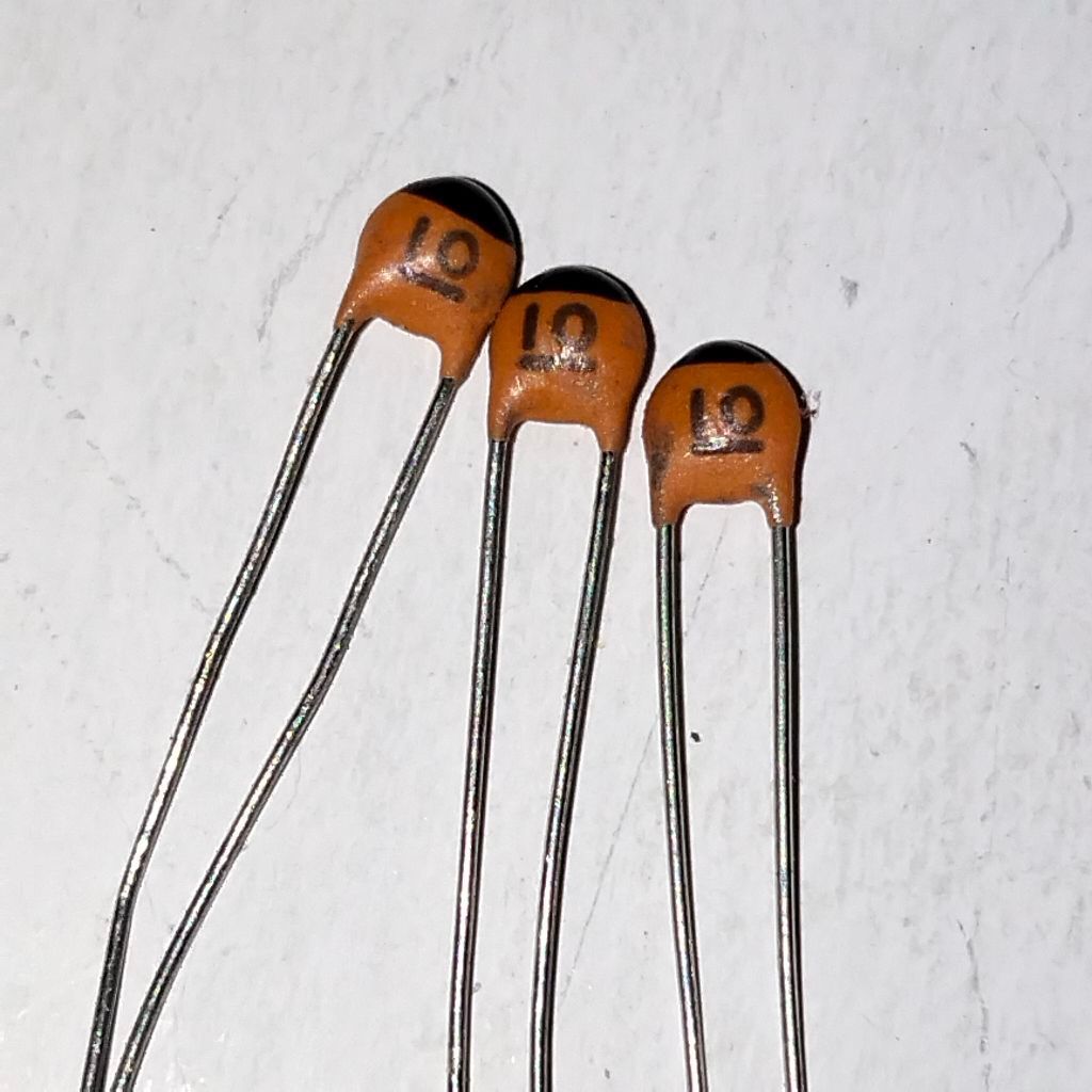 Kapasitor Keramik 10 pF / 10 pFarad (Kode 10)