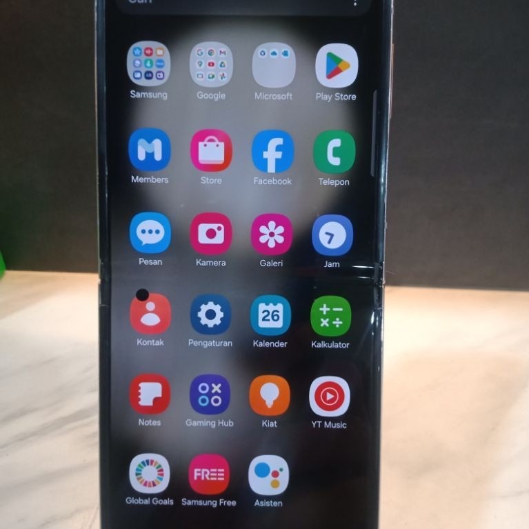 LCD FLIP 5 COPOTAN NORMAL MINUS TOMPEL KECIL
