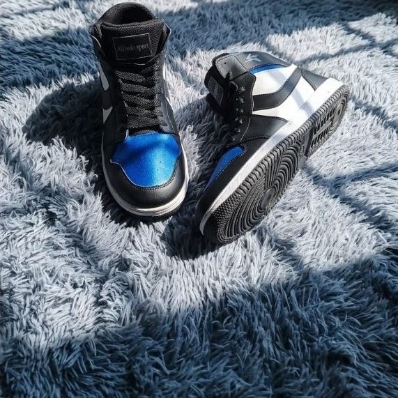 SEPATU ANAK SEKOLAH SEPATU SNEAKERS SEPATU BOOTS ANAK SEKOLAH TK SD SMP SMA SMK PRIA WANITA DEWASA T