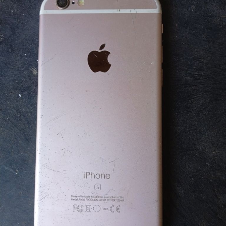 Iphone 6s  64gb