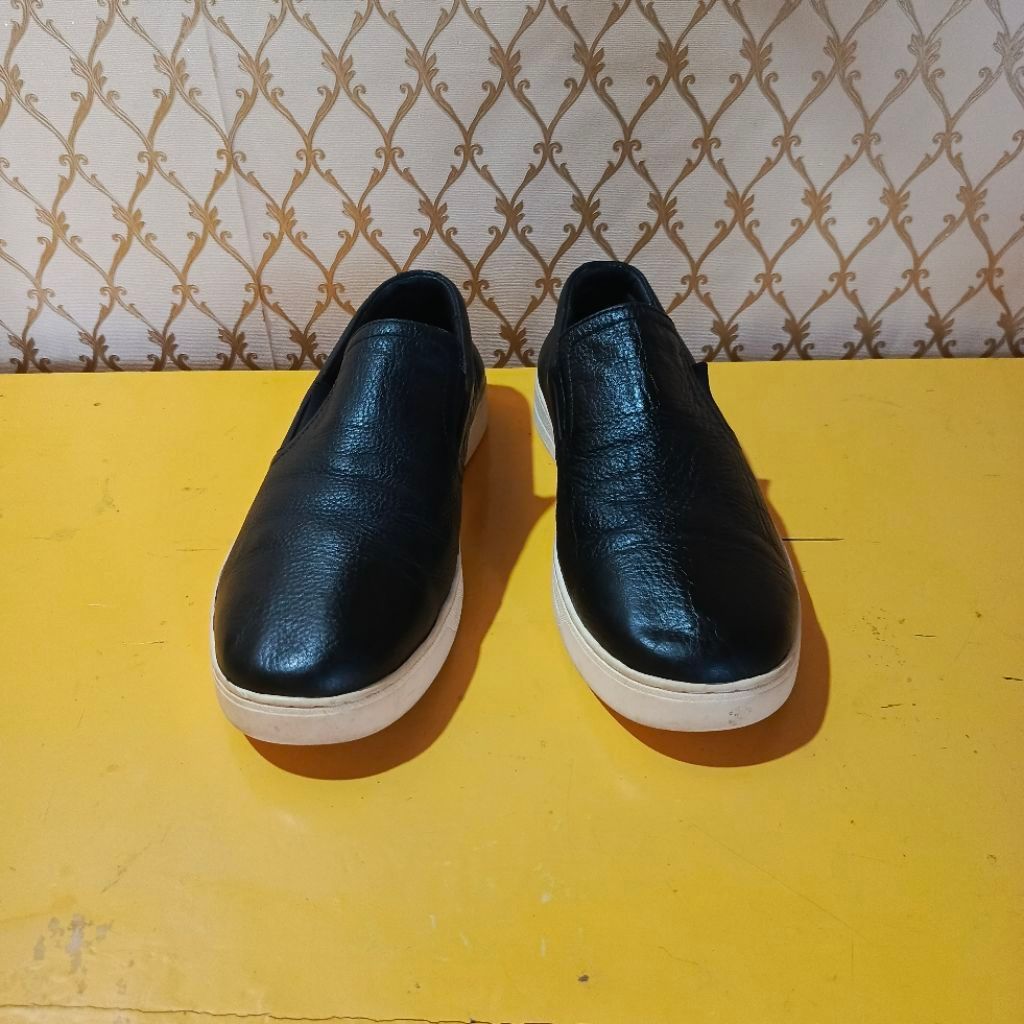PRADA Leather | Second Original | Size 41/26cm
