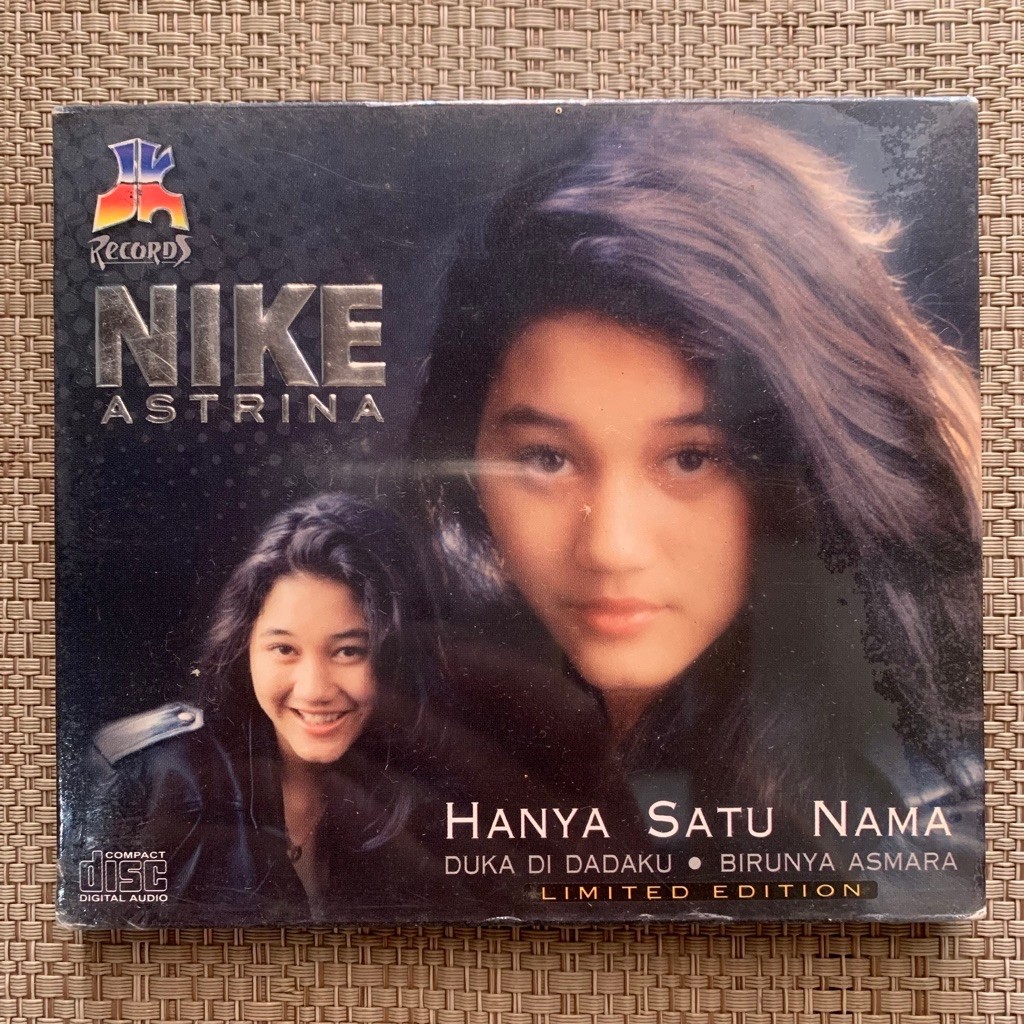 CD Nike Astrina - Hanya Satu Nama Nike Ardilla | Segel