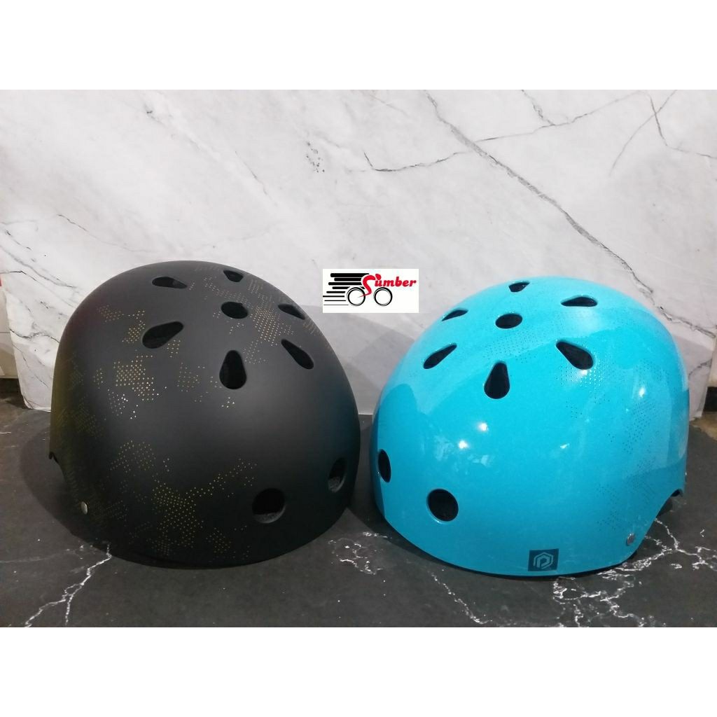 Helm/ Helmet Sepeda BMX POLYGON SPINNIX