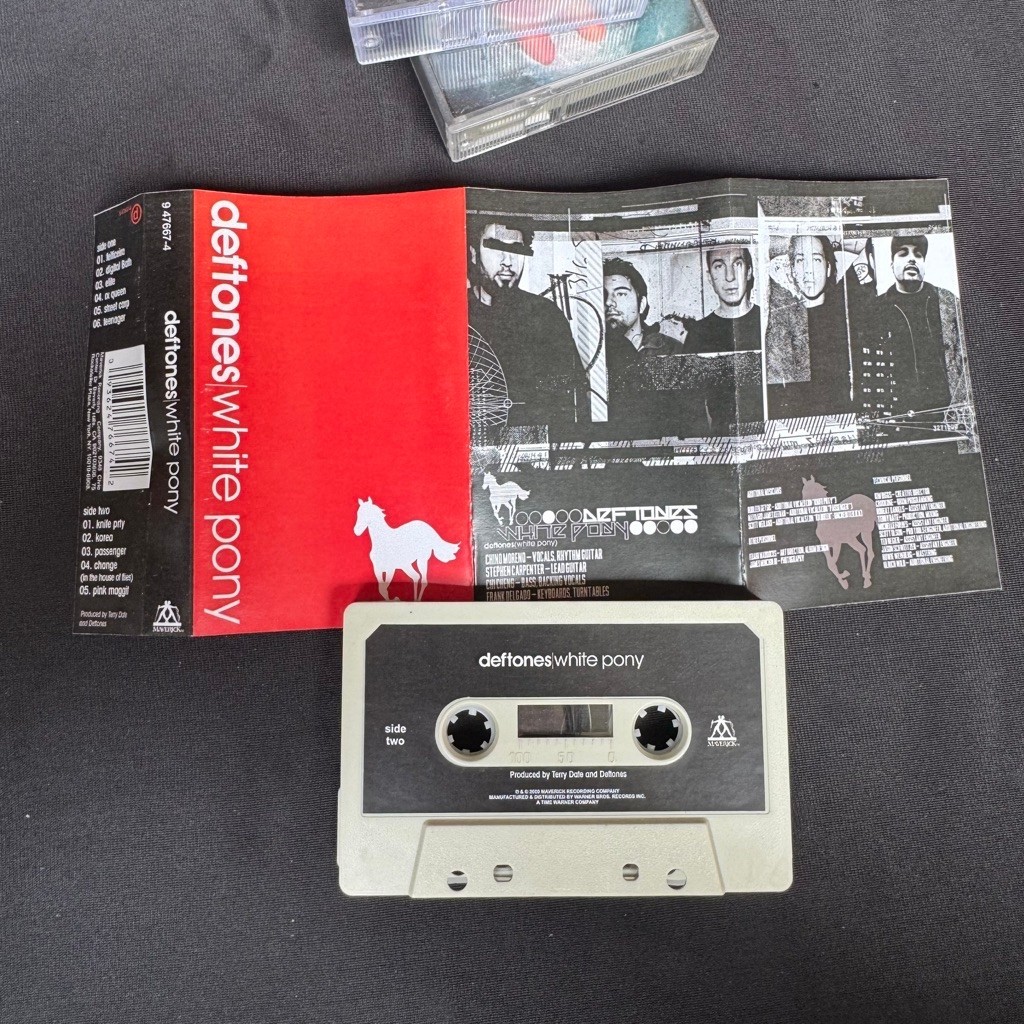 kaset pita deftones - white pony