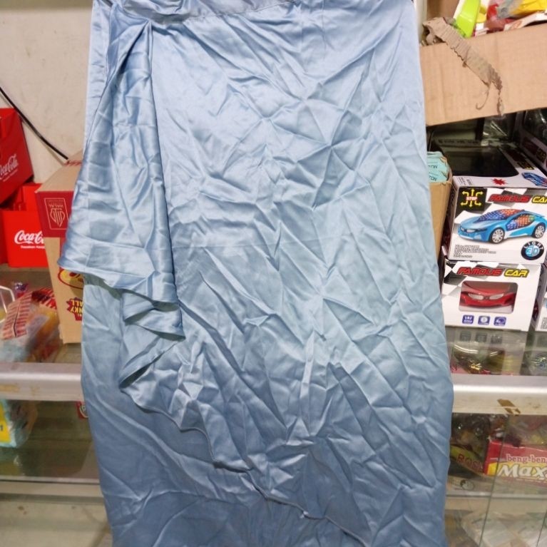 rok licin biru