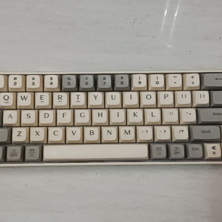 Keyboard Mechanical 65% Orange Linear Switch PRELOVED