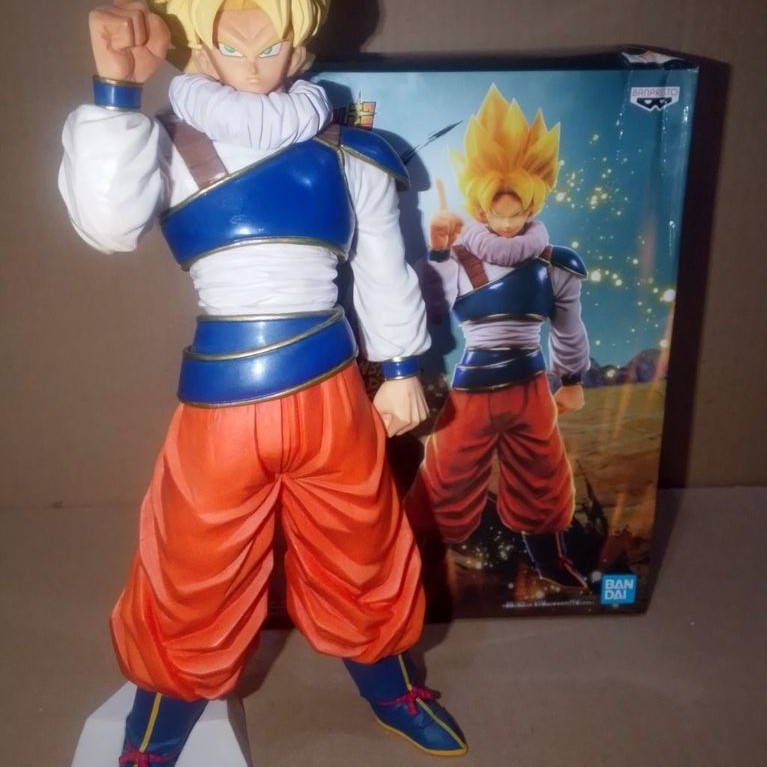 Dragon Ball Legends Goku Yardrat Action Figure