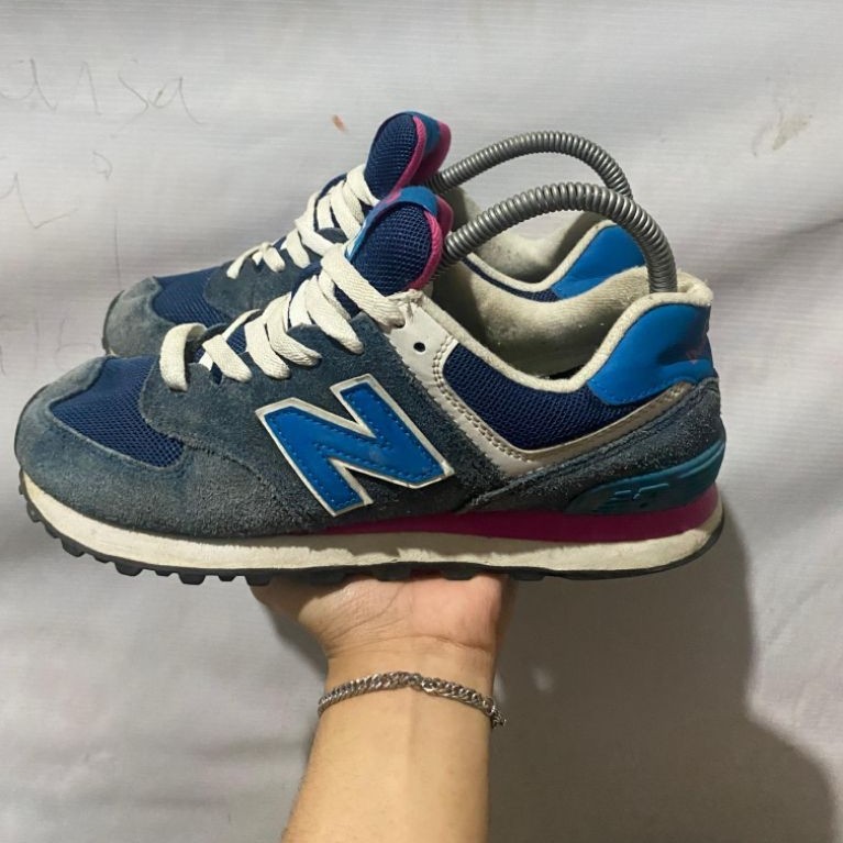 NEW Balance 574 second original size 38