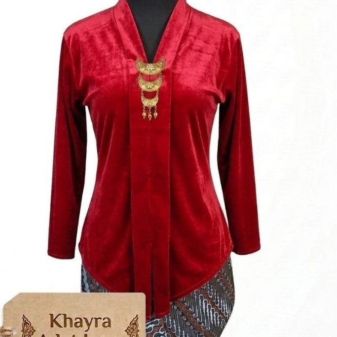 SET KEBAYA BLUDRU KARTINI KOMBINASI ROK BATIK PAARANG HITAM