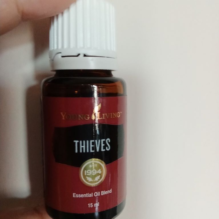 Thieves 15ml young living thieves essential oil thieves yleo