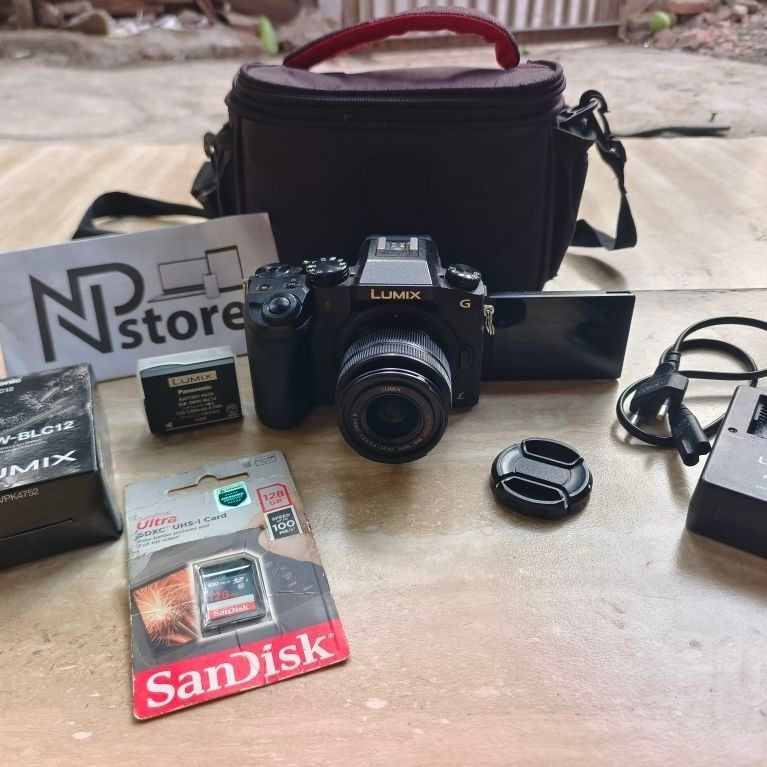 Kamera Lumix G7 + Lensa Kit
