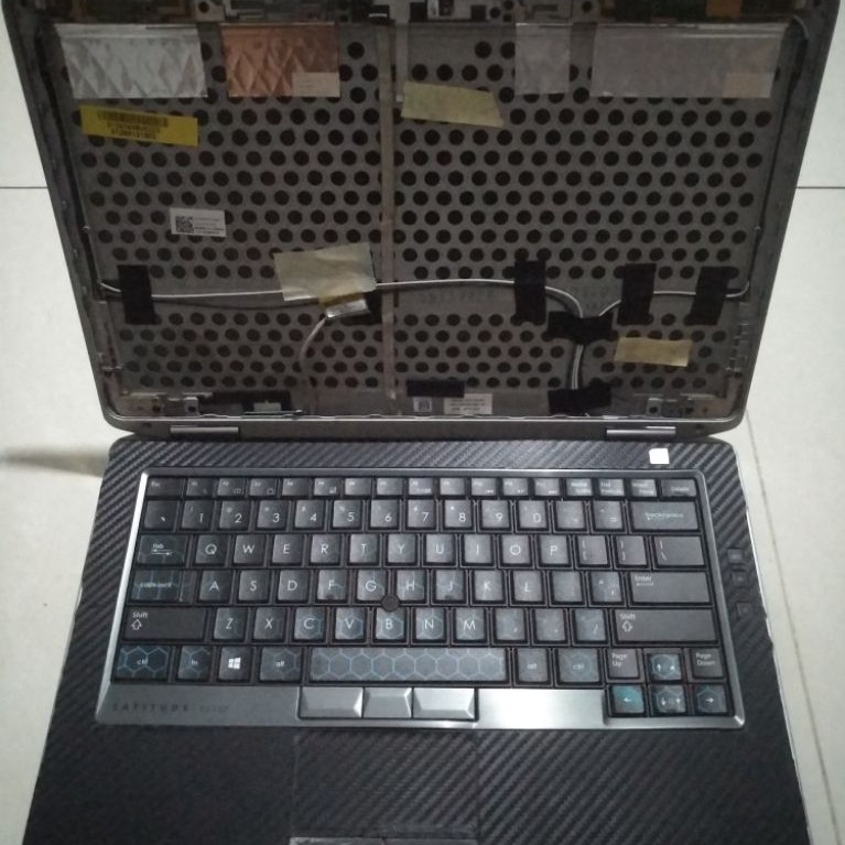 laptop mesin/Motherboard Laptop Dell latitude e6330 mati casing lumayan mulus