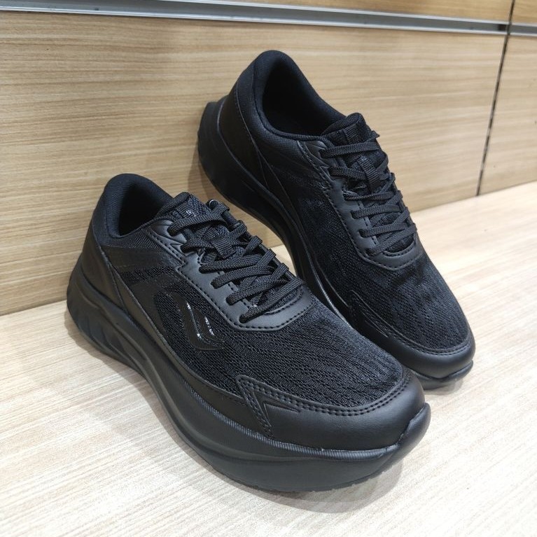 SEPATU DESLE KENZO HITAM