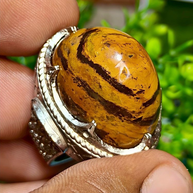 cincin batu akik fokay pamor puser bumi