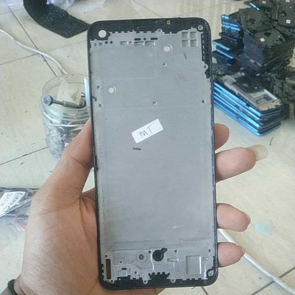 frame bekas realme 7 pro dapat sesuai gambar