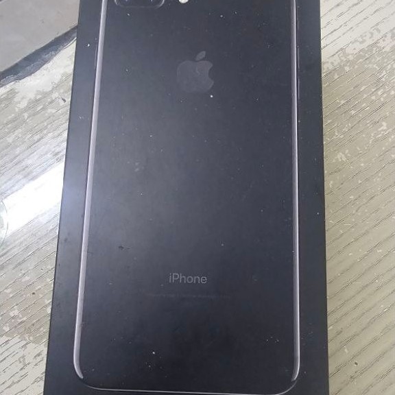 Iphone 7+ 128Gb mulus seperti baru