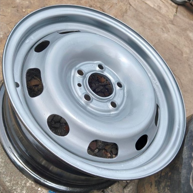 velg kaleng Volvo R15 pcd 5x108 satuan