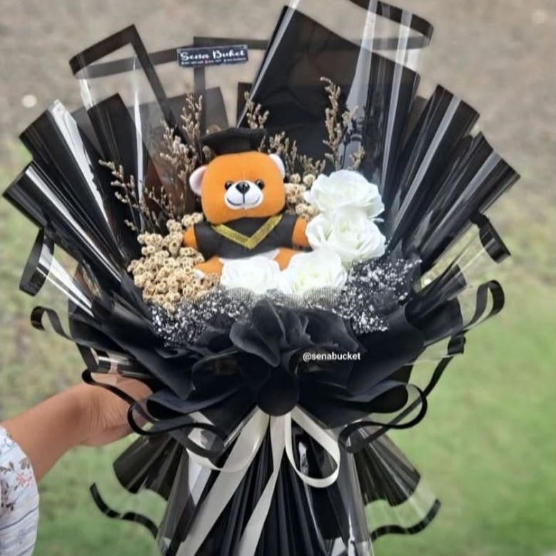 Buket bunga untuk anak cowok / buket black rose / buket wisudah anak laki laki